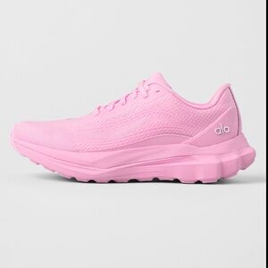 ALO Yoga Women’s- Alo Runner - Sweet Pink Size 10